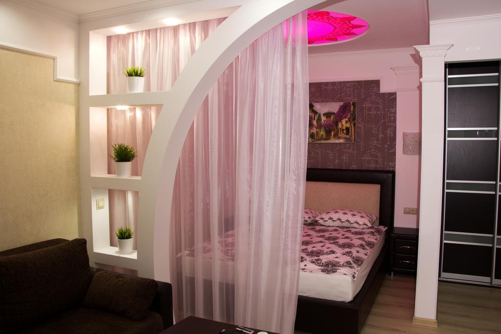 Apartment On "Mirgorod" Брест Екстер'єр фото